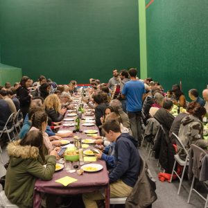 Repas au trinquet association Denek Bat